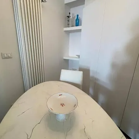 Appartement All'otto Nel Cuore Della Savone