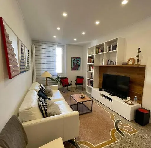 All'otto Nel Cuore Della Citta Savona