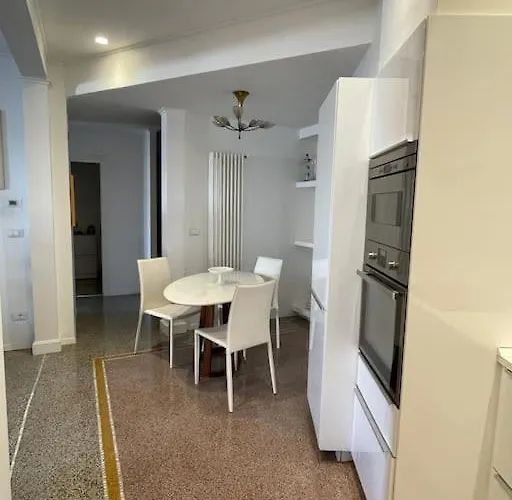 Appartement All'otto Nel Cuore Della Citta Savona